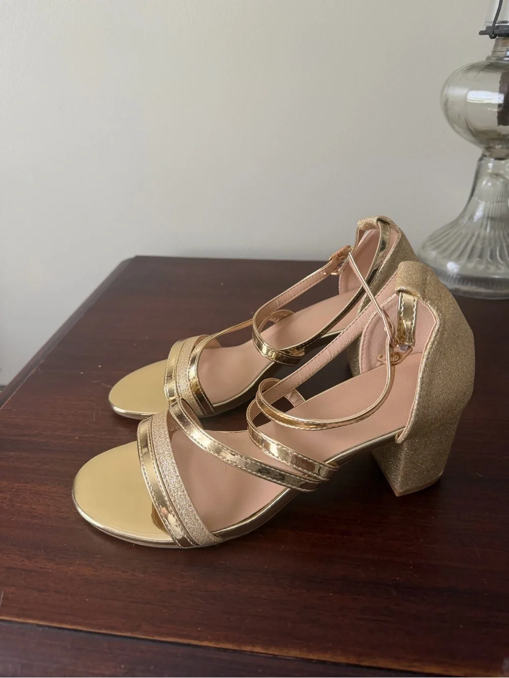 Cuccoo elegant gold